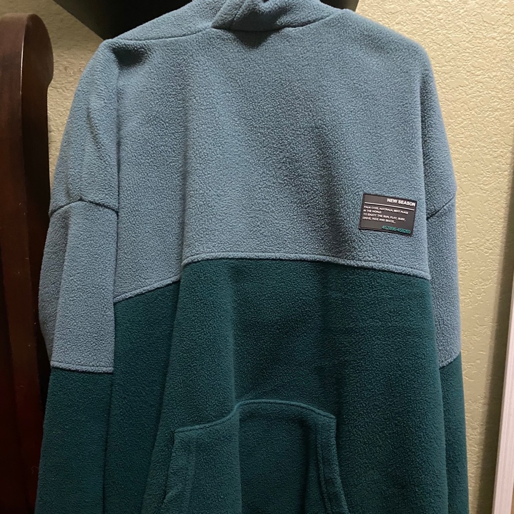Boys Zara hoodie.